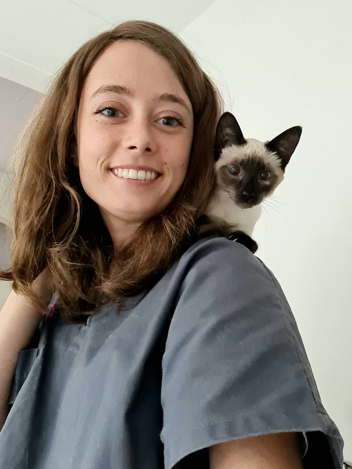 Photo du Dr. Laura Dessard : Vétérinaire à domicile